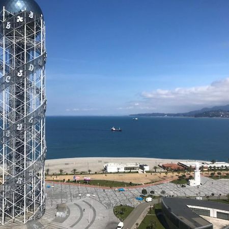 Premium Apartment In Porta Batumi Tower Esterno foto