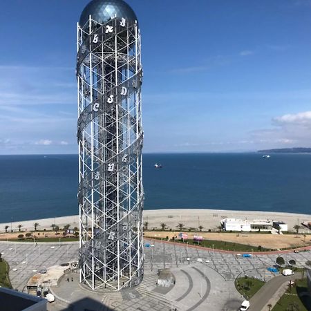 Premium Apartment In Porta Batumi Tower Esterno foto