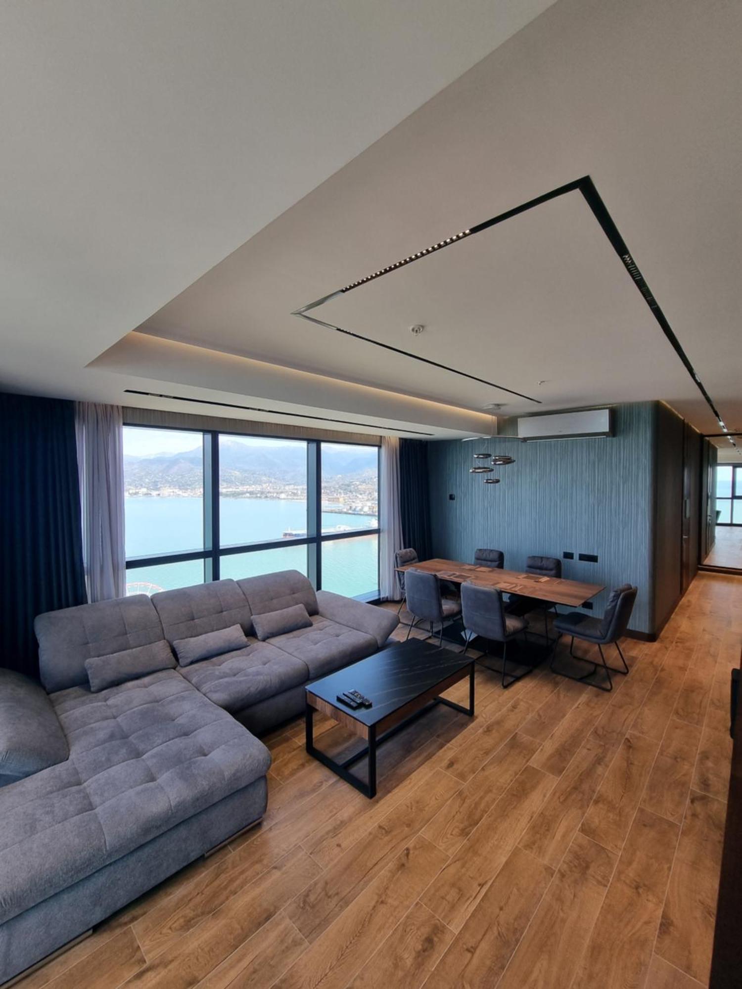 Premium Apartment In Porta Batumi Tower Esterno foto
