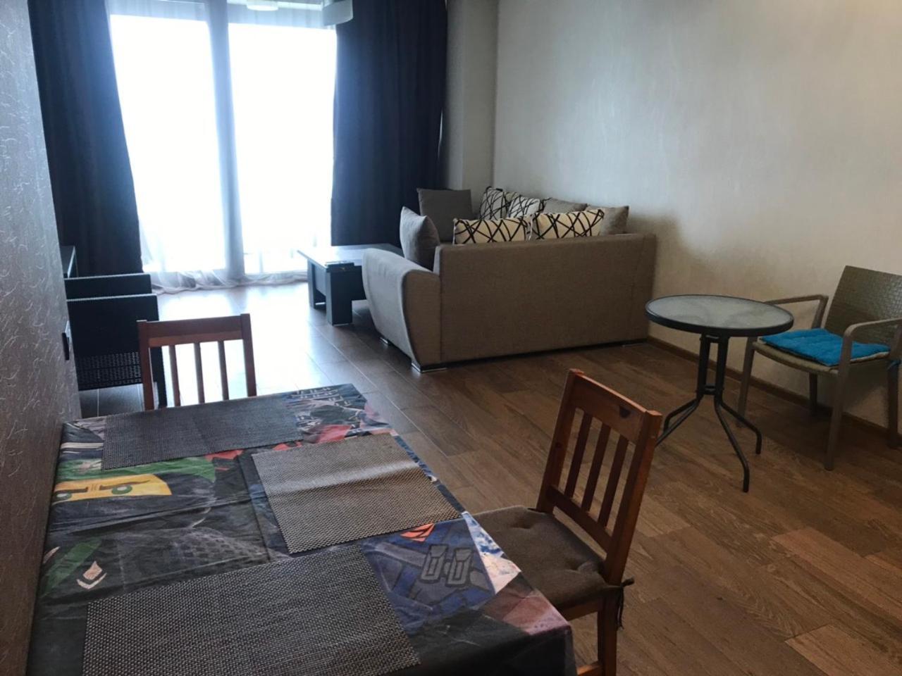 Premium Apartment In Porta Batumi Tower Esterno foto